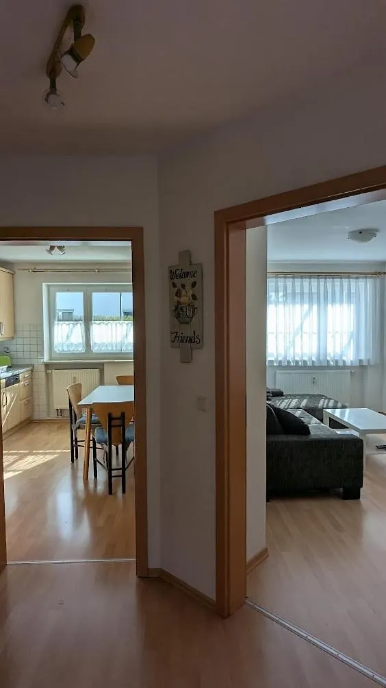 Apartment Ferienwohnung Mit Garten In Der Naehe Landshut Geisenhausen