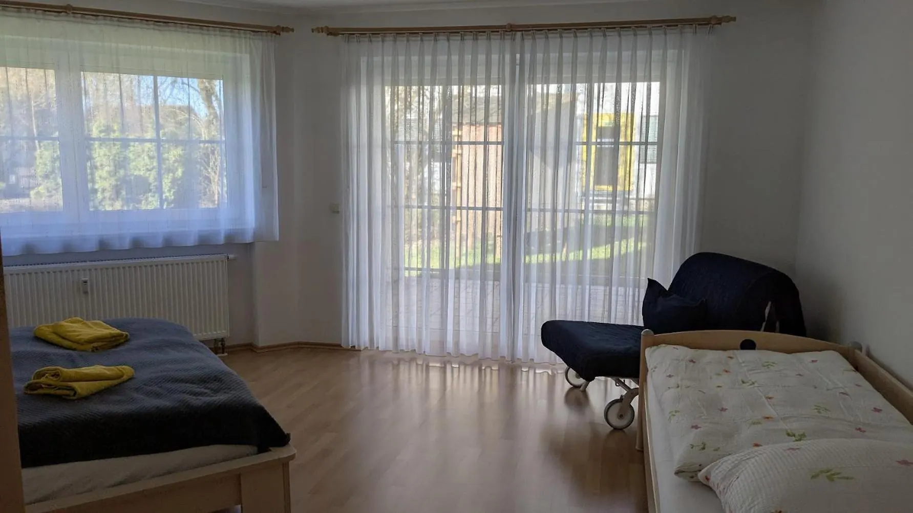 Ferienwohnung Mit Garten In Der Naehe Landshut Geisenhausen 0*,  Germany